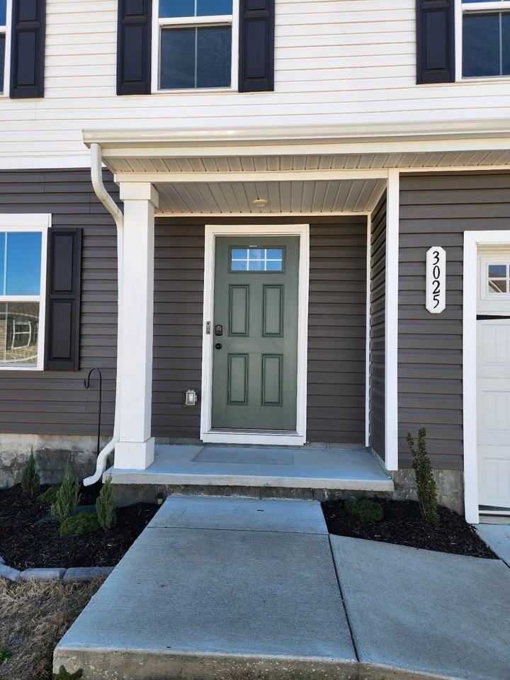 3025 Sapgate Ln - Photo 2 of 28