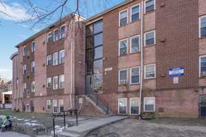 featured image of 1717 S St Se