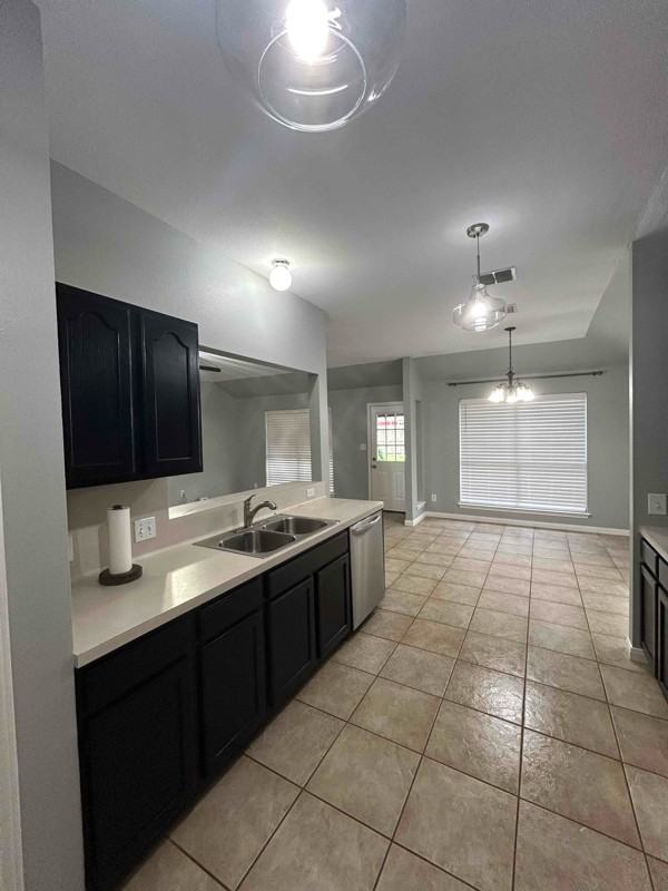 301 Bridle Ln - Photo 3 of 19