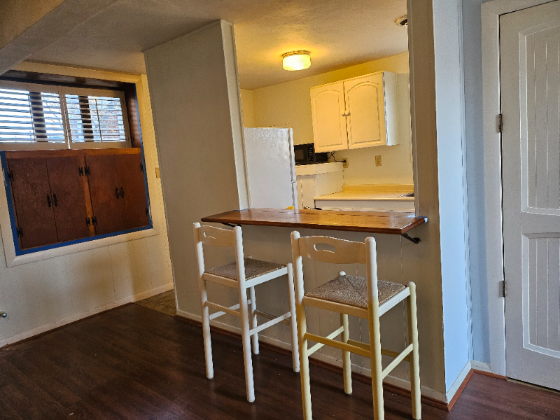 1016 Hamilton Ave Sw #B - Photo 2 of 12