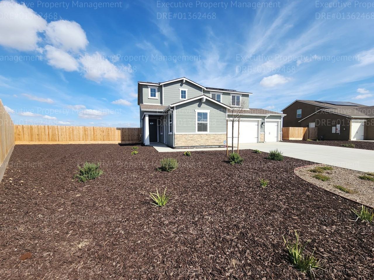 14316 Cloverdale Ln - Photo 2 of 50