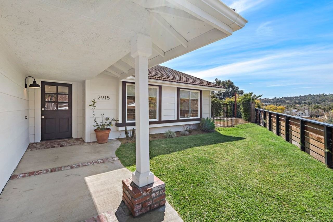 2915 Bonanza - Photo 2 of 19