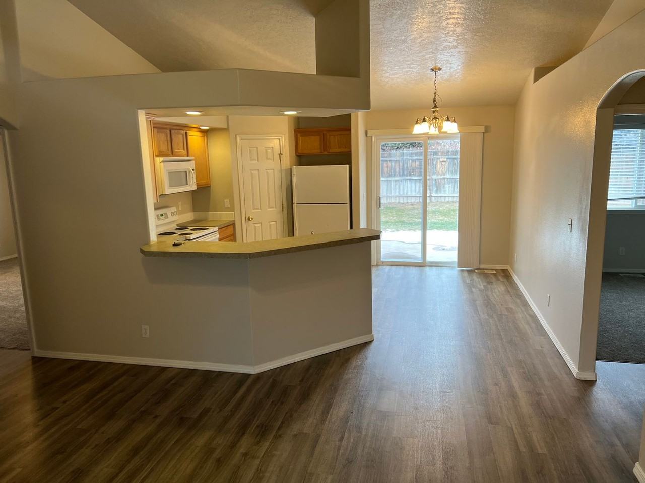 2719 Carnegie St - Photo 3 of 14