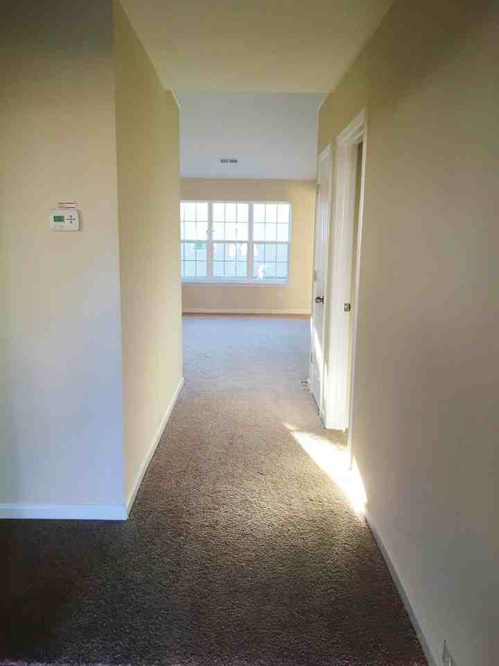 305 Engelmann Ln - Photo 2 of 8