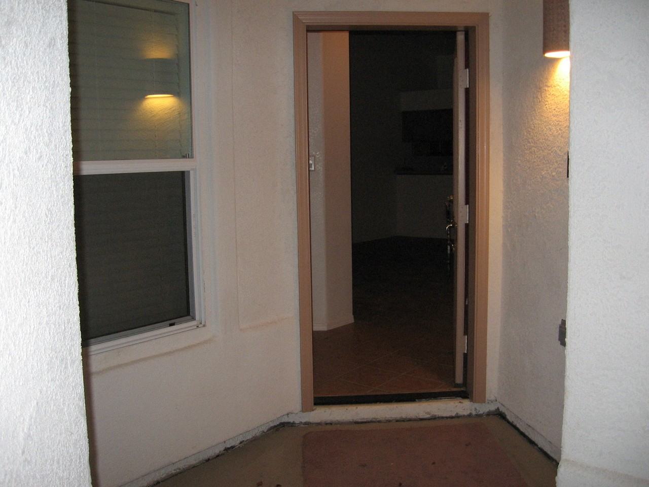 10676 E 34th St - Photo 5 of 11