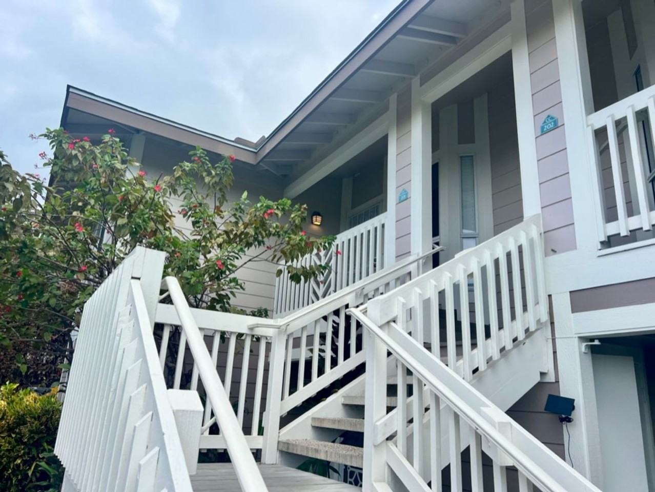 75-6081 Alii Dr - Photo 3 of 26