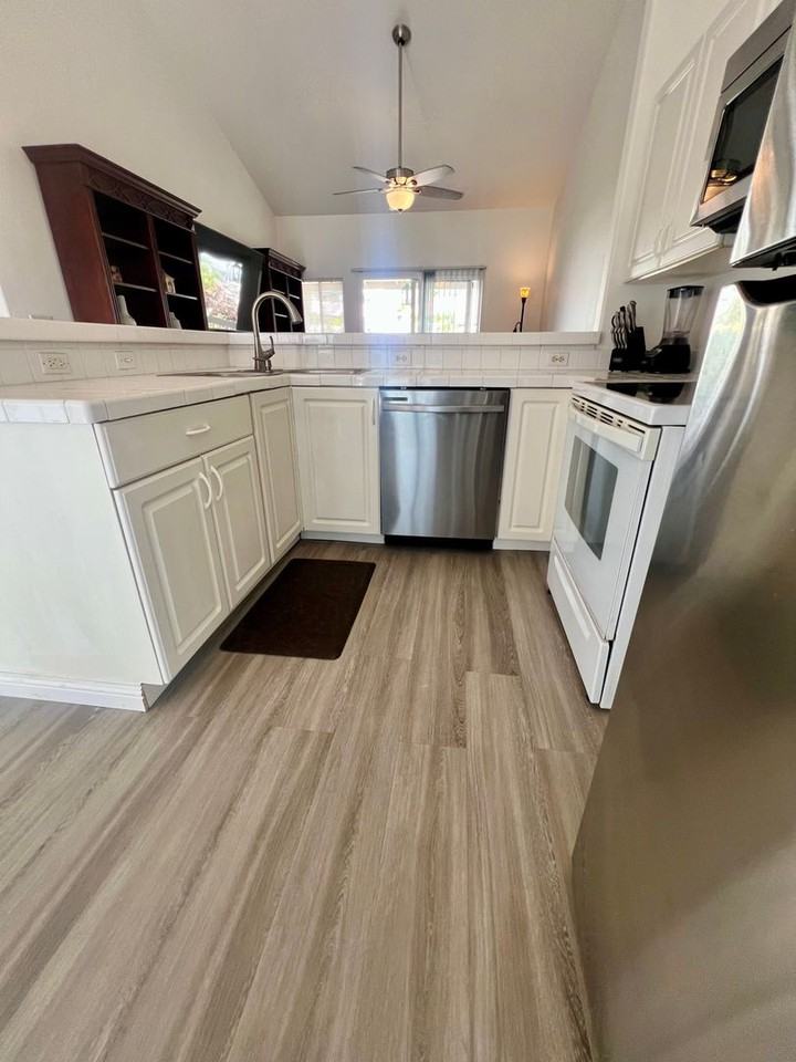 75-6081 Alii Dr - Photo 6 of 26