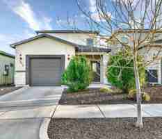 featured image of 1072 Haper Ct