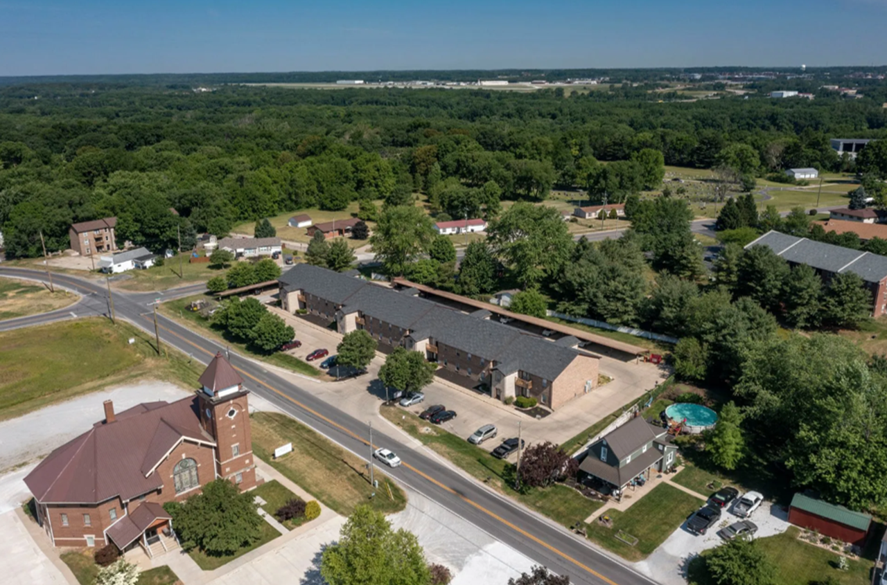 Elston Point - Photo 3 of 50