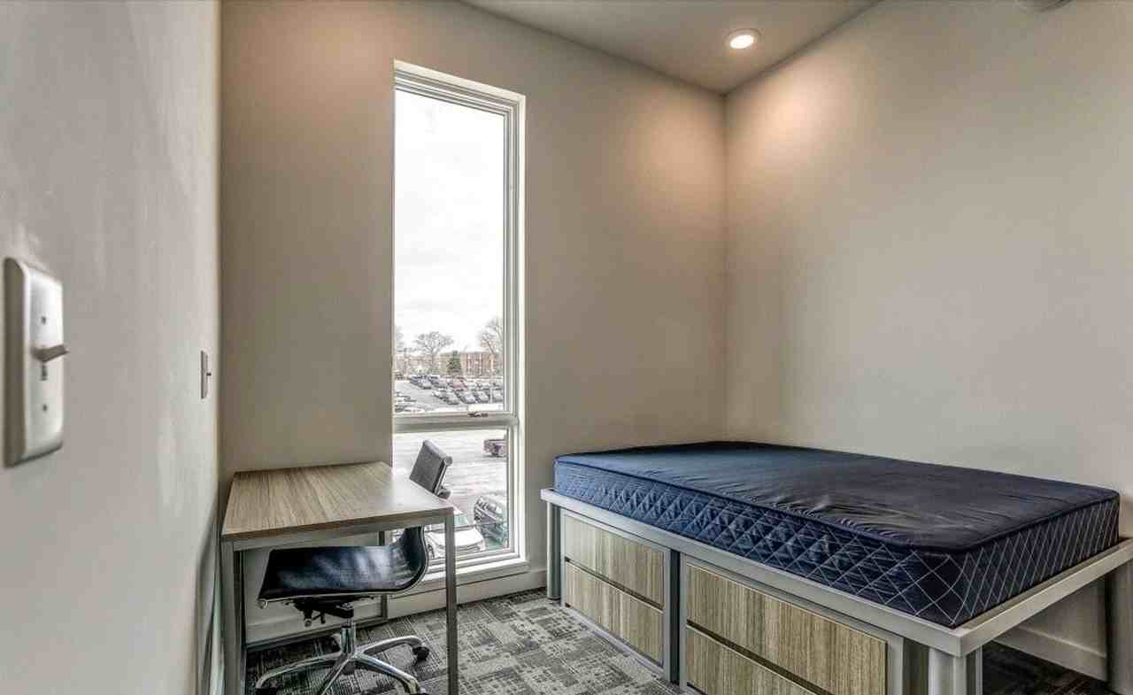 MAIN608 - Photo 5 of 31