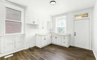 featured image of 4476 Margaretta Ave