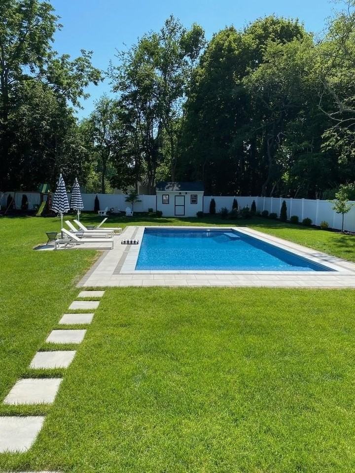 33 Circle Drive - Photo 2 of 14