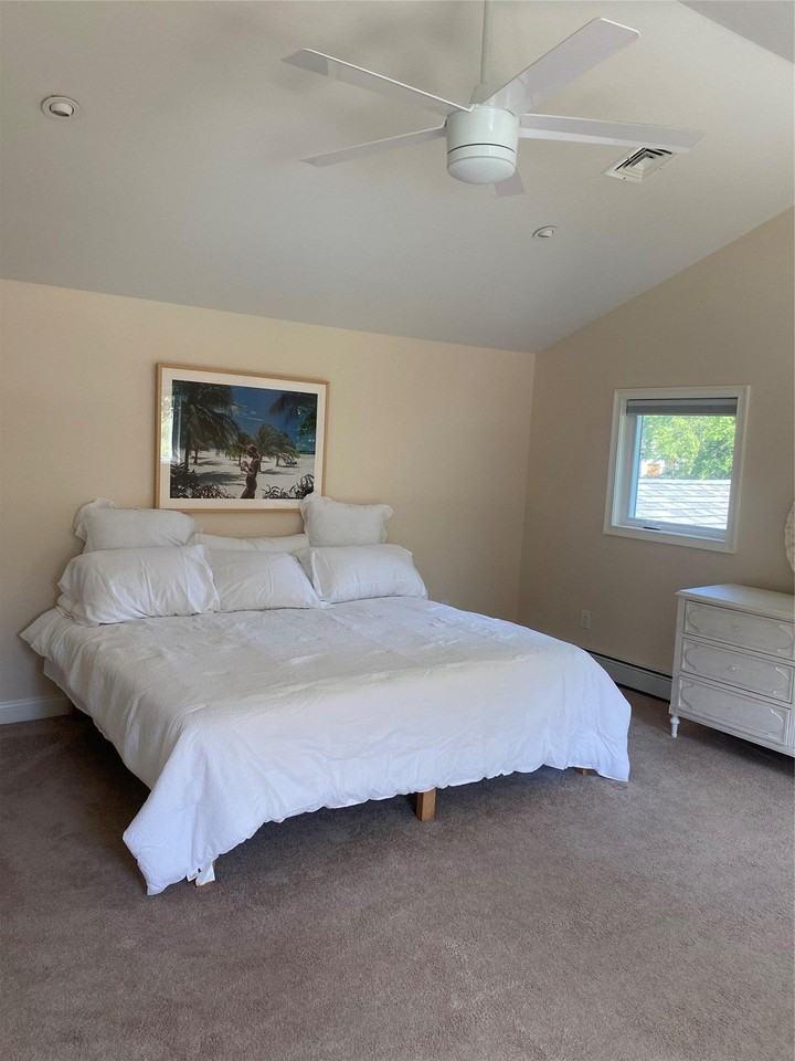 33 Circle Drive - Photo 7 of 14