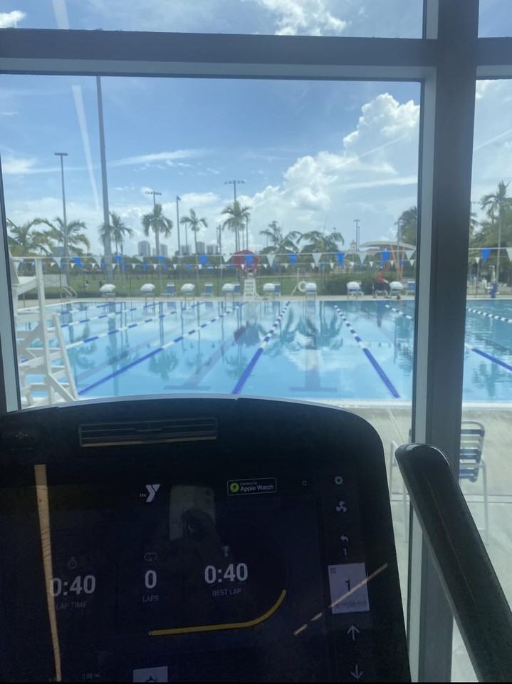 Coconut Ave - Photo 3 of 17