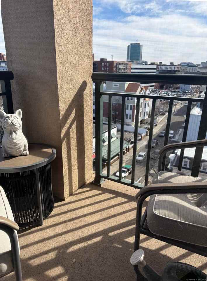 104 Northwind Dr - Photo 3 of 18