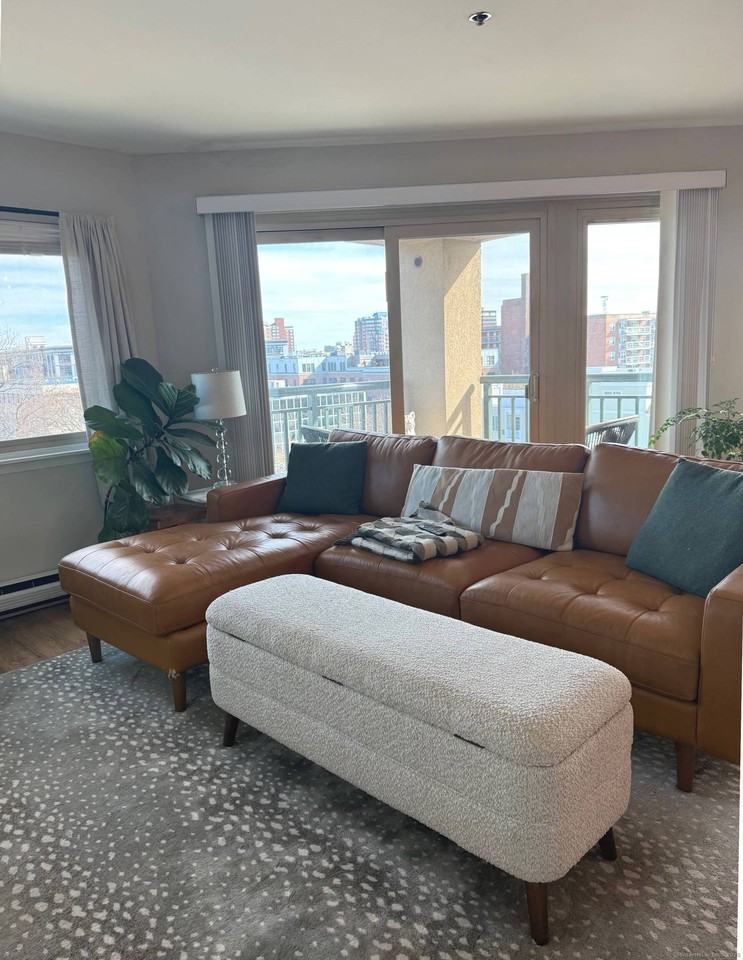 104 Northwind Dr - Photo 6 of 18