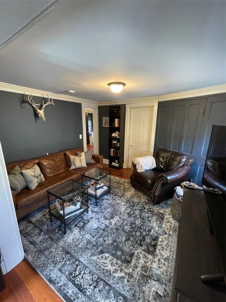 189 Main St - Photo 3 of 14