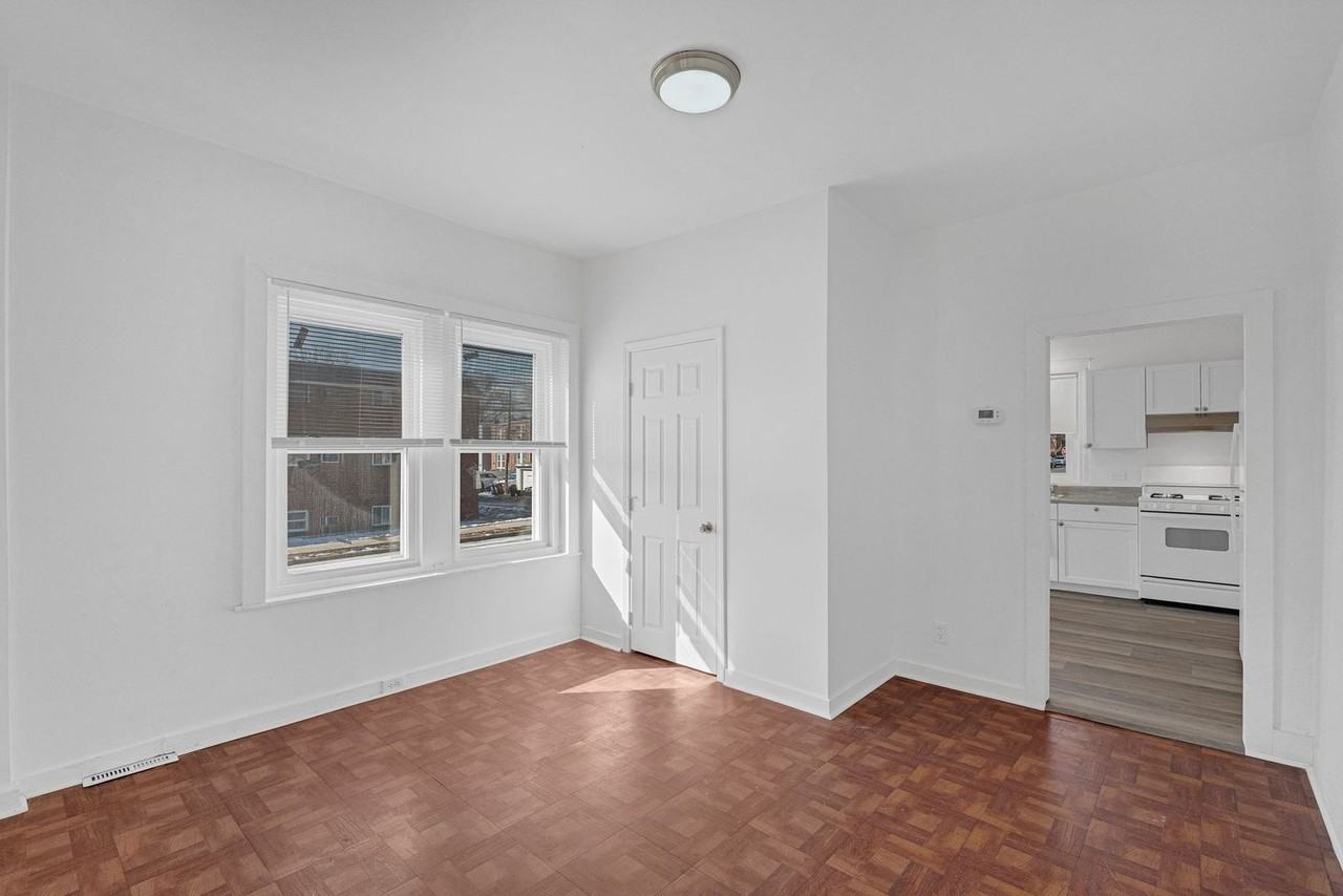 101 Selma St - Photo 7 of 30
