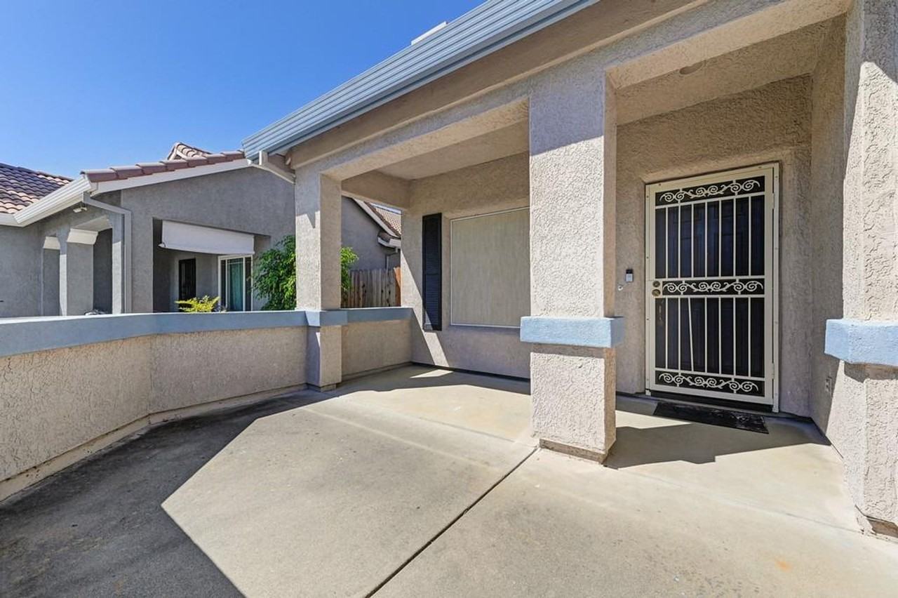 3737 Far Niente Way - Photo 2 of 25