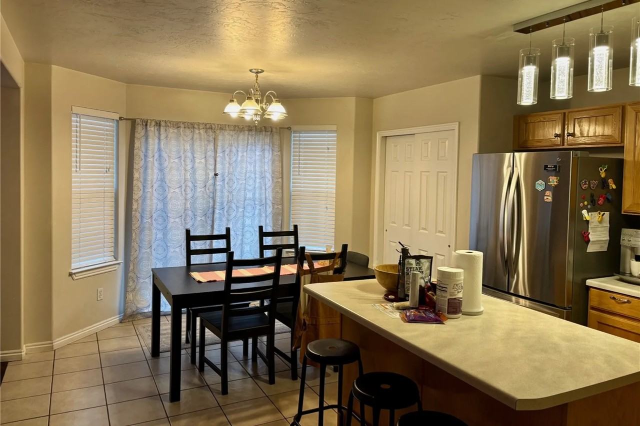 1486 E 1300 S - Photo 3 of 16