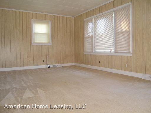 2737 Dudley St - Photo 3 of 9