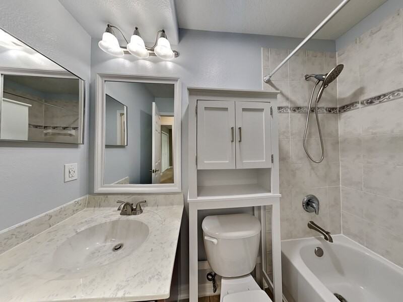 12744 Lexington Summit St - Photo 6 of 17