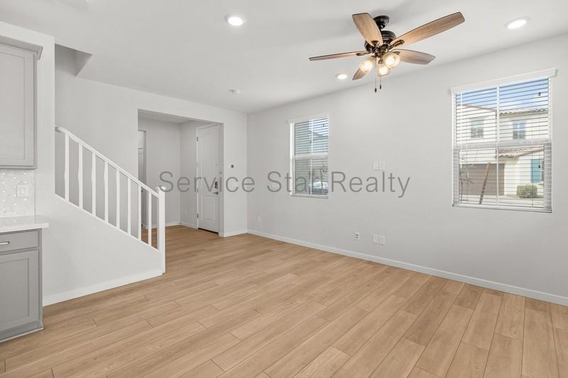 4848 S Ferric - Photo 4 of 21