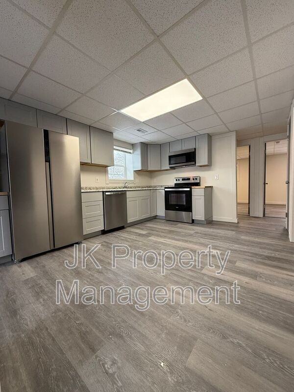 1815 8th Ave N #01 - Photo 4 of 22