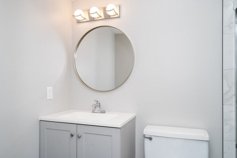 413 W 14th St - Photo 7 of 18