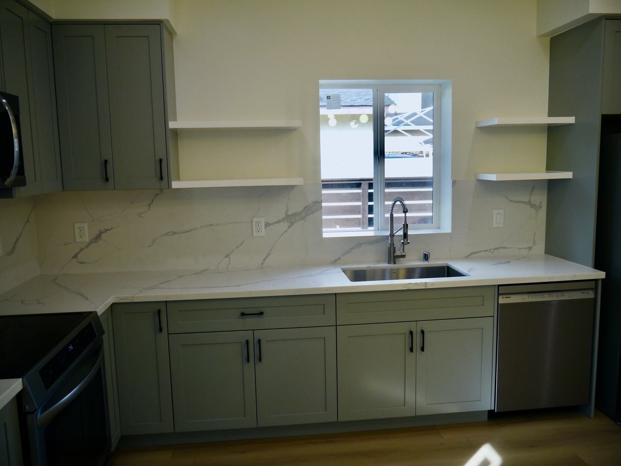 283 Lola Ave #283-1-2 - Photo 6 of 20