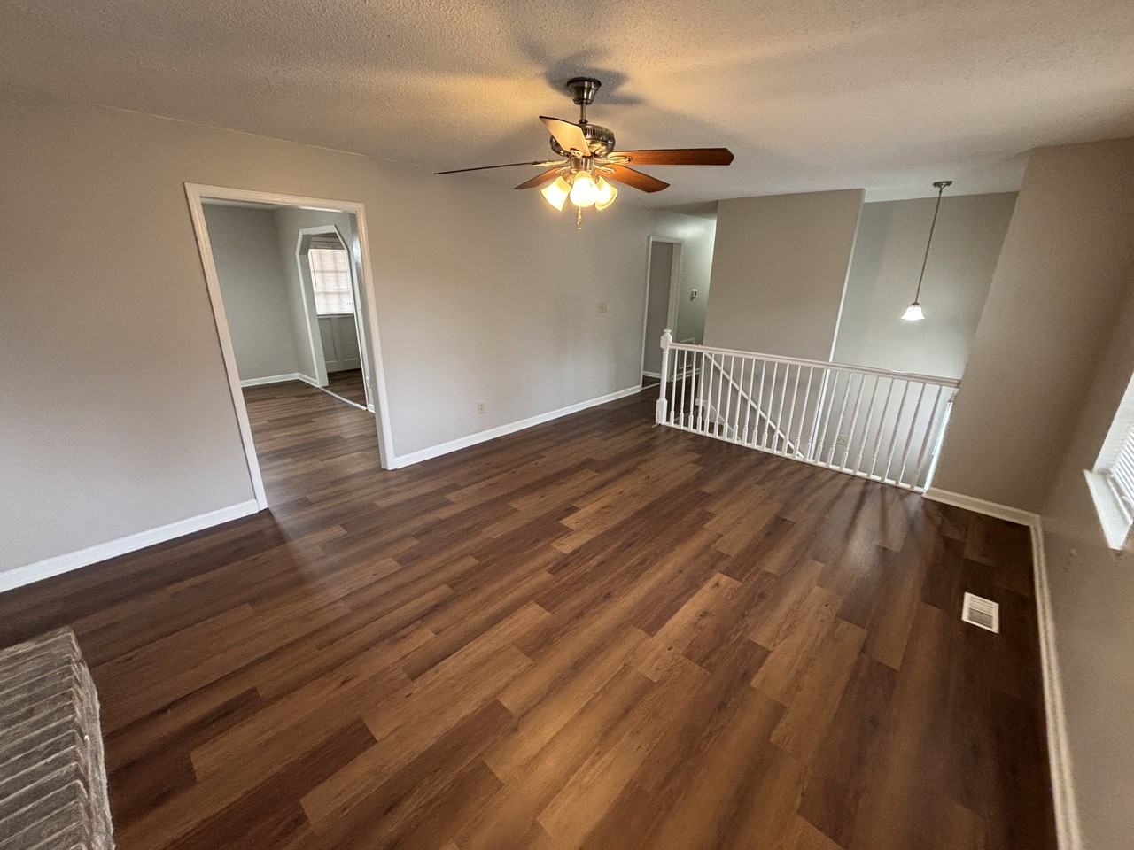 1549 Moseley Ln - Photo 3 of 27