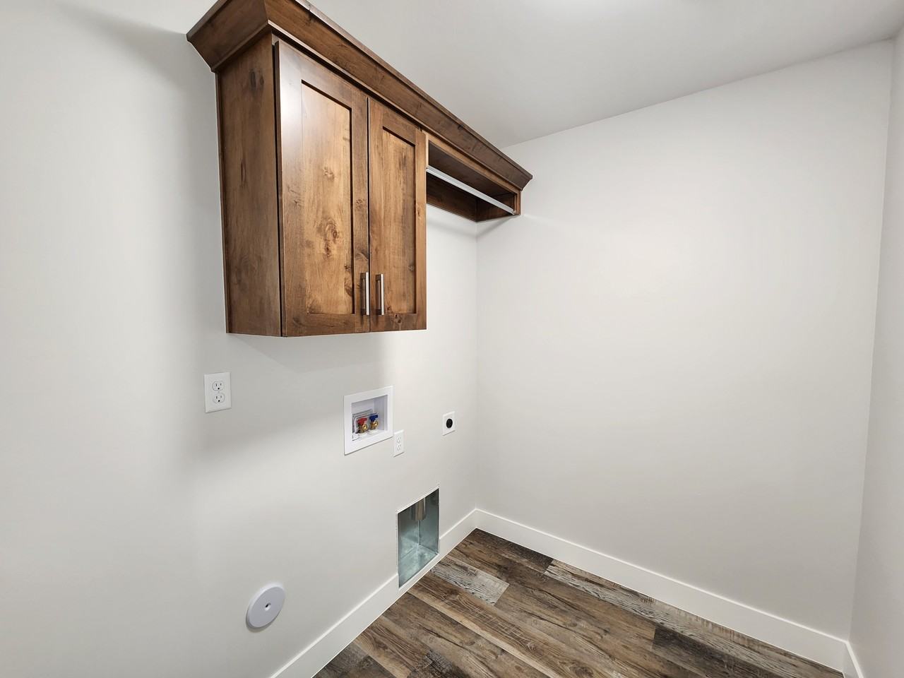 3918 Judy St - Photo 6 of 10