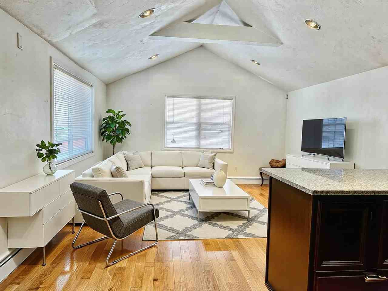 23 Lamoine St #23 - Photo 2 of 33