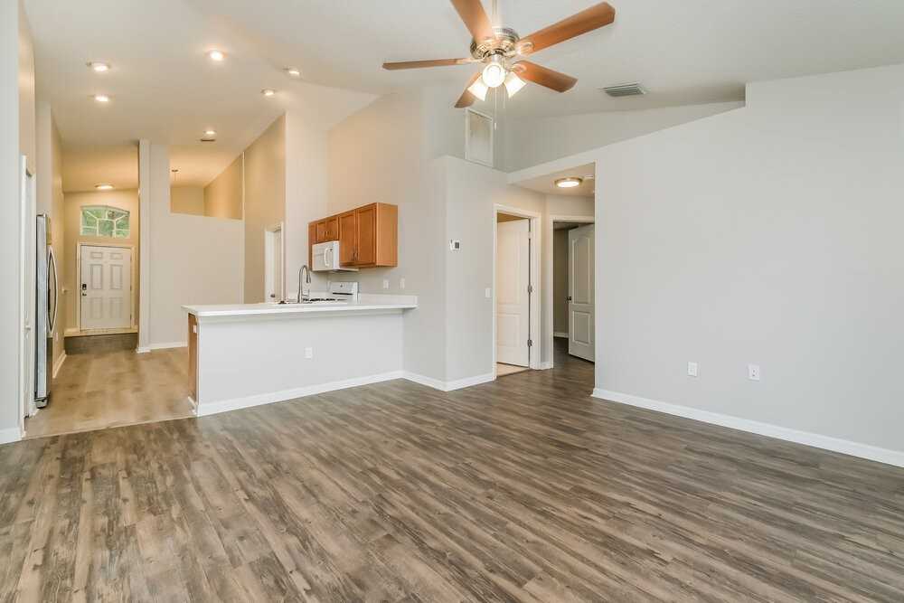 506 Sunset Beach Ct - Photo 4 of 16