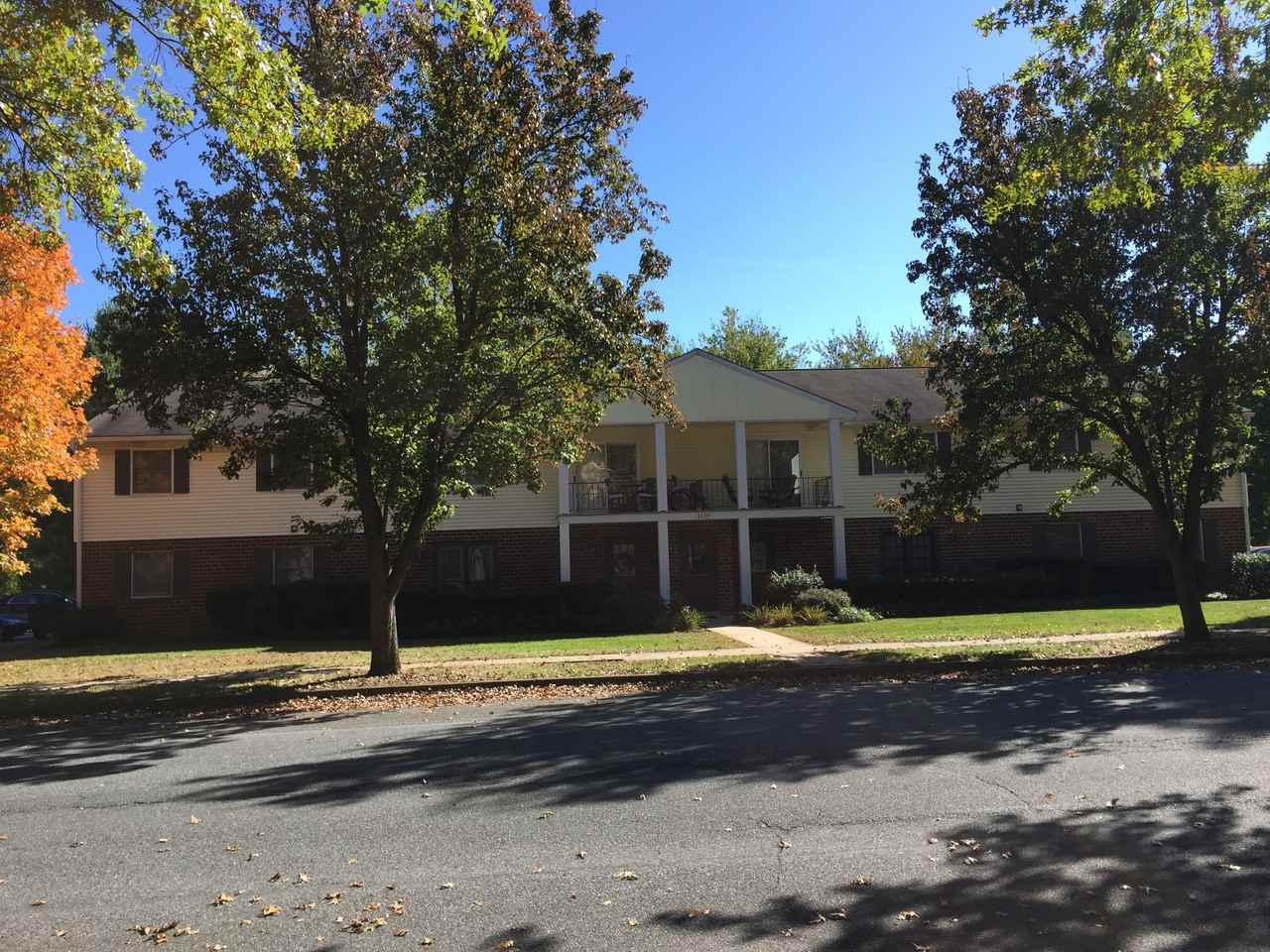 1119 Peggy Drive - Photo 2 of 5