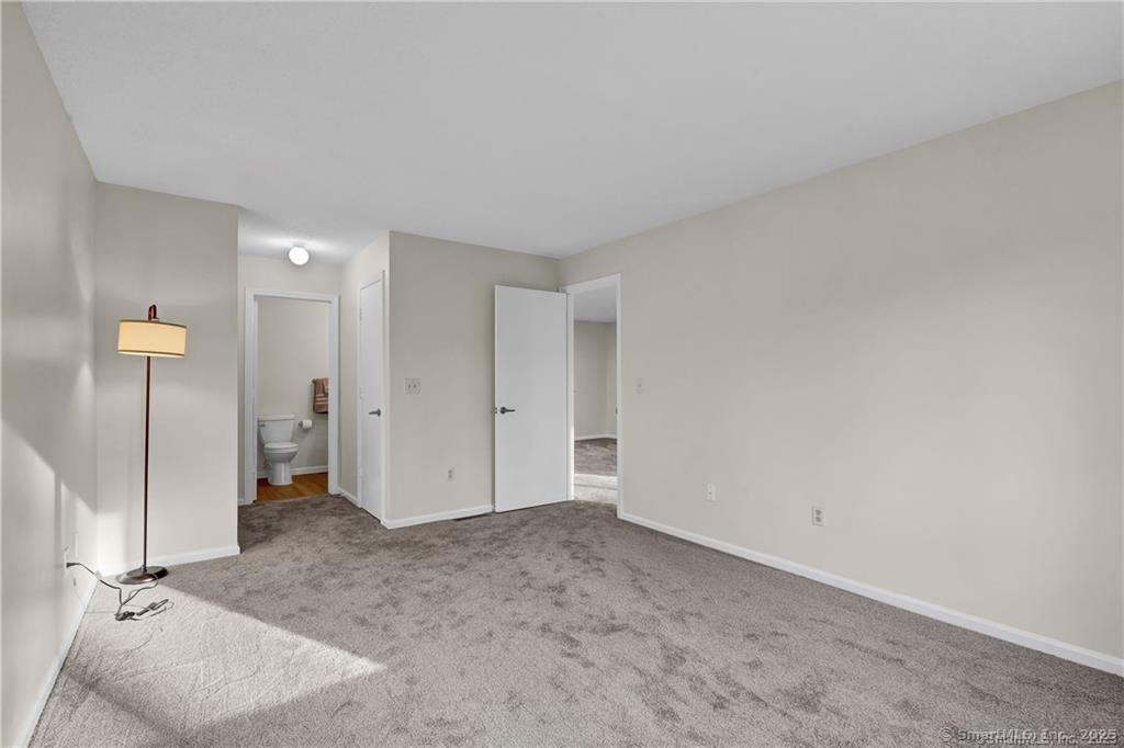 42 Simsbury Landing #42 - Photo 2 of 11