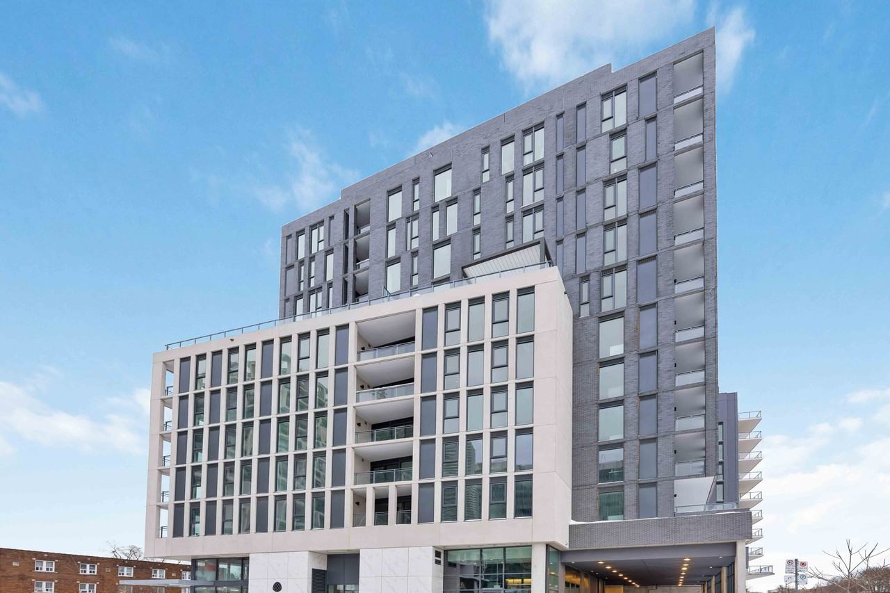 1 Hillsdale Avenue West #704 - Photo 3 of 30