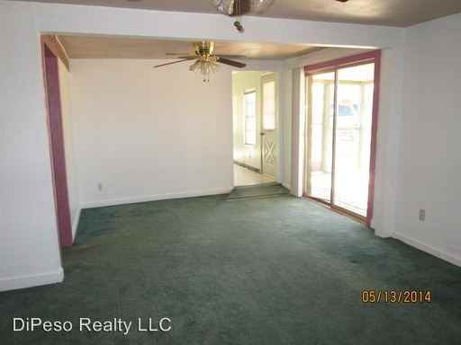 10 E Dea Ln - Photo 2 of 4