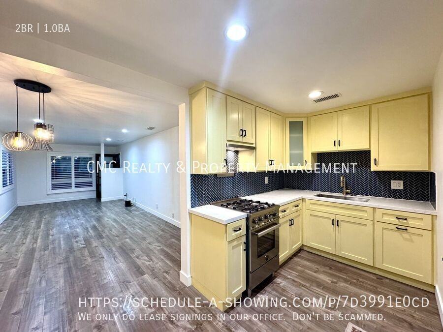 330 W San Antonio Dr - Photo 2 of 15