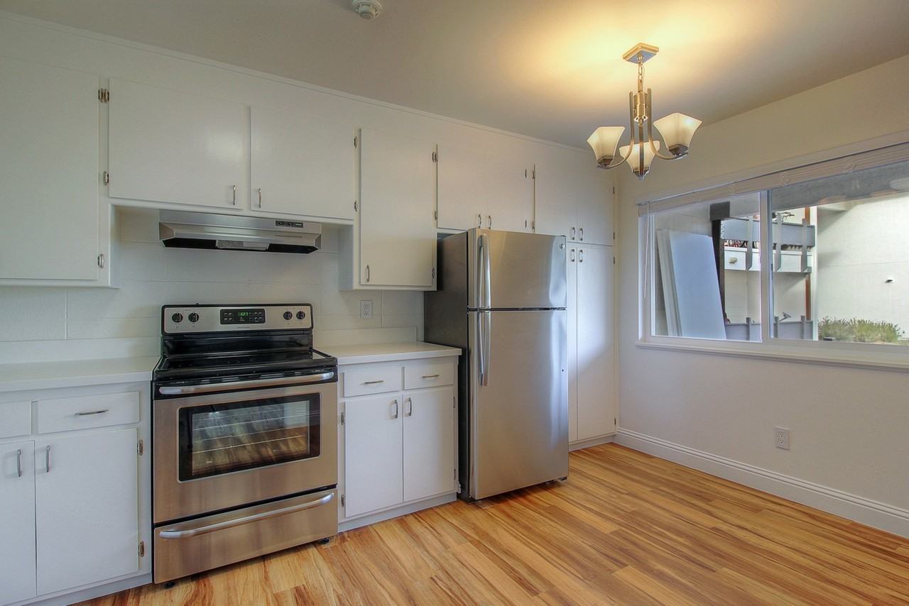 1530 Boston Ct #17 - Photo 7 of 16