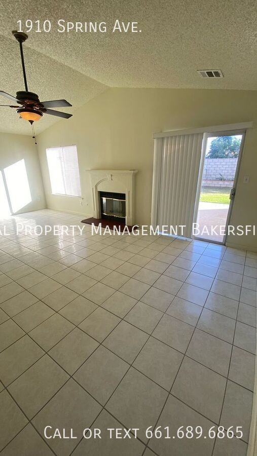 1910 Spring Ave - Photo 3 of 25