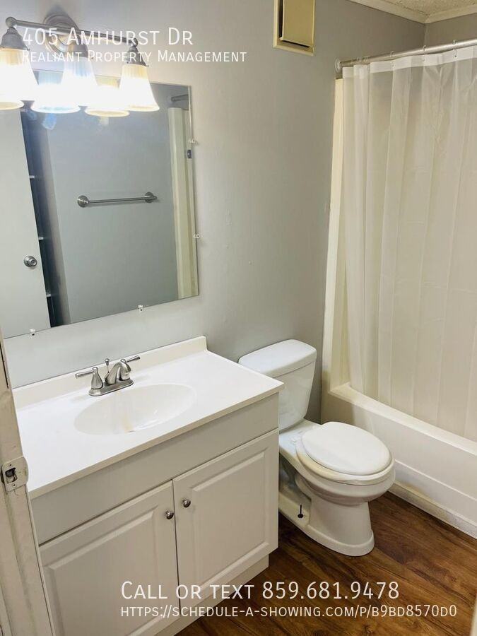 405 Amhurst Dr - Photo 3 of 6