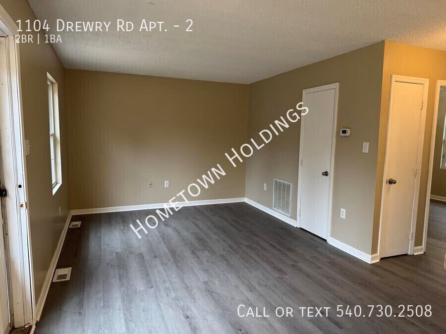 1104 Drewry Rd #2 - Photo 3 of 7