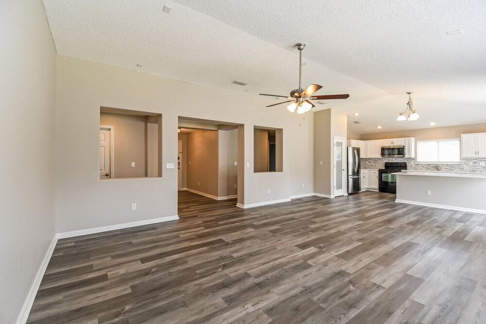 11701 Carson Lake Dr - Photo 4 of 16