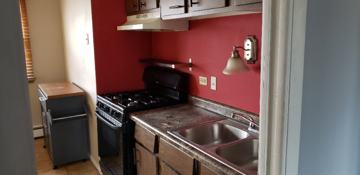 featured image of 4327 Lindenwood Dr #2W