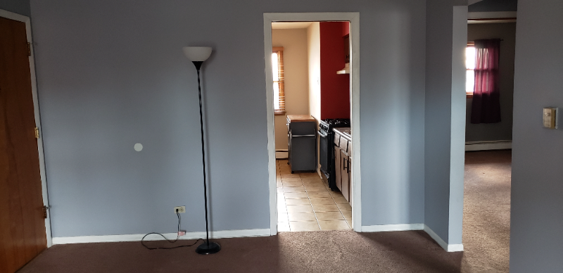 4327 Lindenwood Dr #2W - Photo 3 of 12