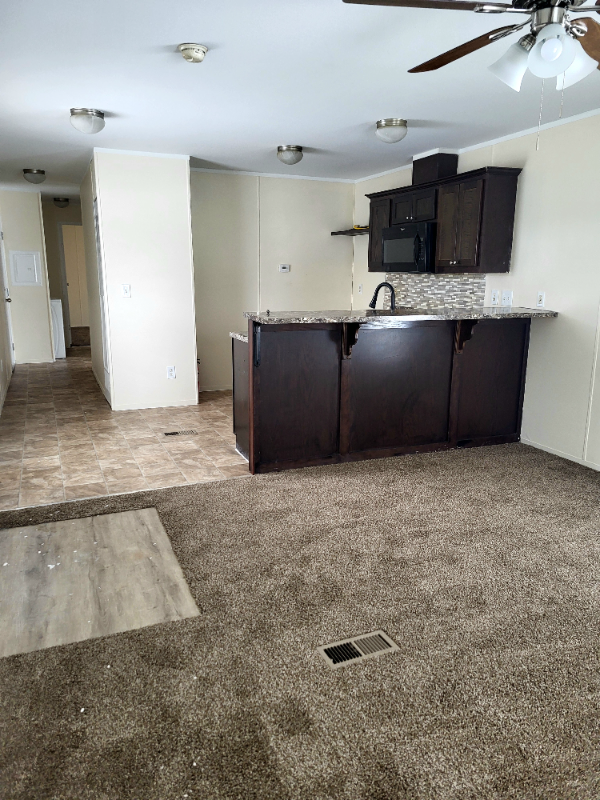 1972 Lovell Ct - Photo 2 of 7