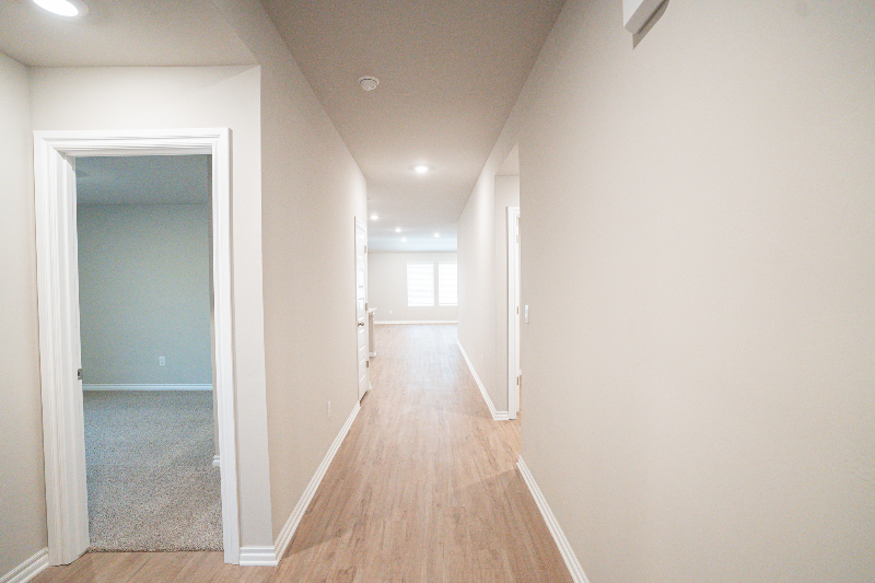 2912 Firefly Dr - Photo 3 of 20