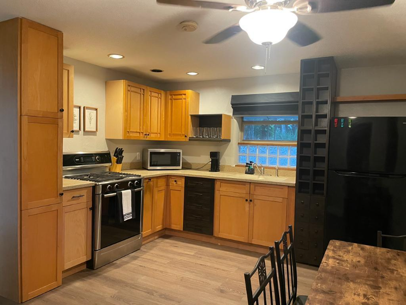 196 Gamble Avenue - Photo 6 of 8