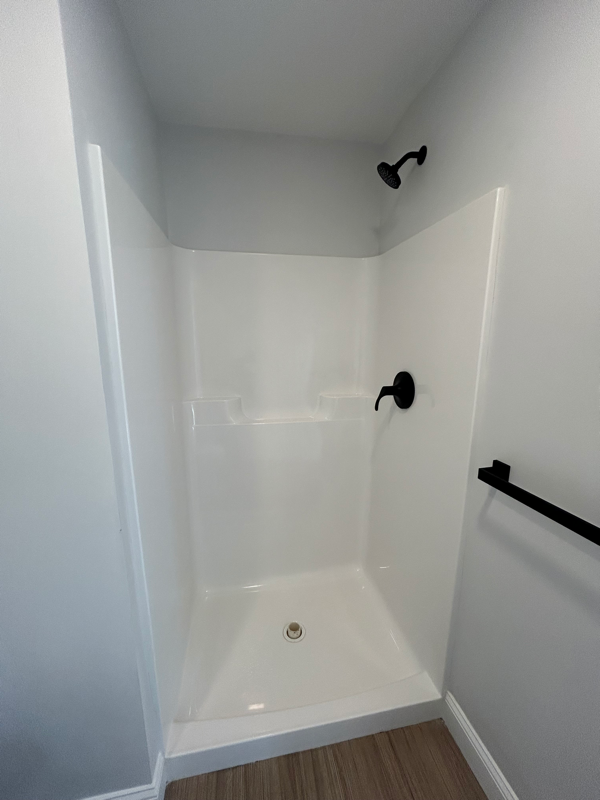 1193 Commercial St #4A - Photo 4 of 7